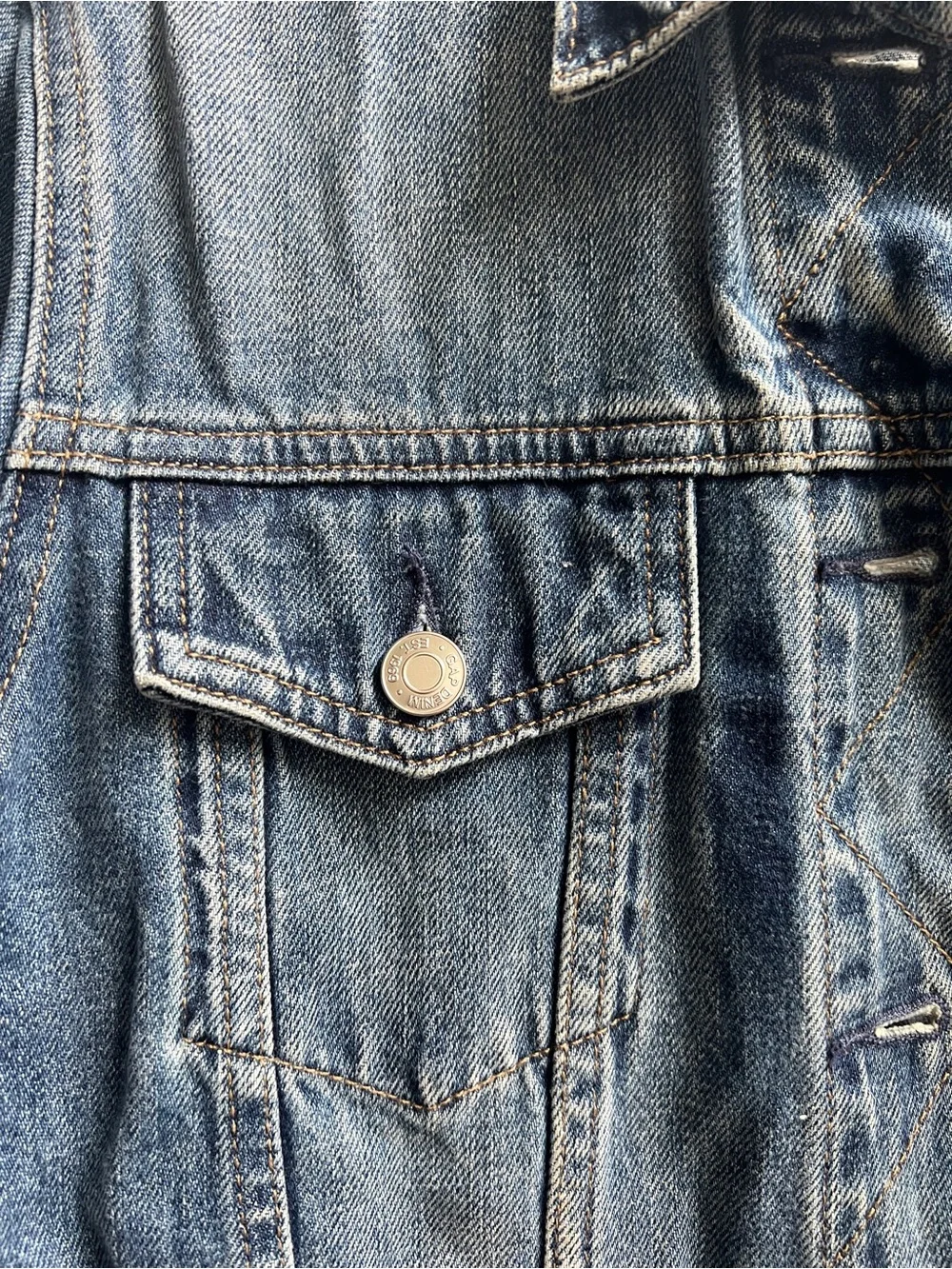 Gap 1969 Jean jacket size M EUC